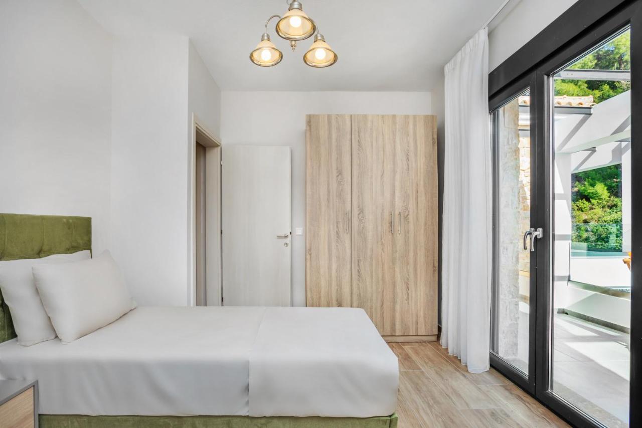 Epta Villas Luxury Redefined Agia Paraskevi  Ngoại thất bức ảnh